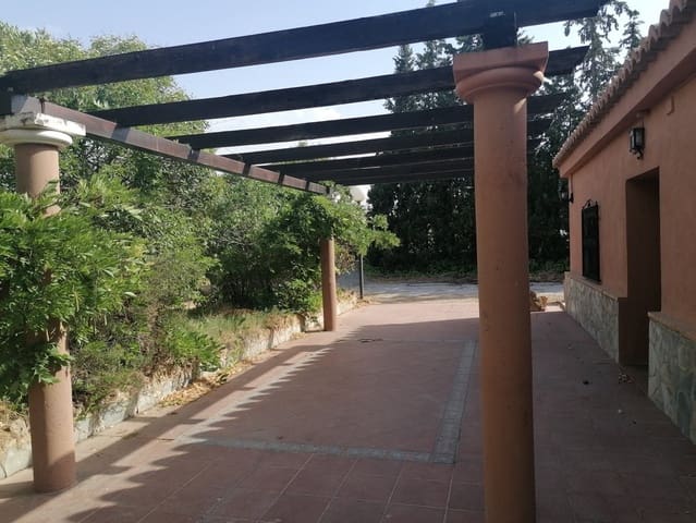 3 sovrum Finca/Hus på landet till salu i Baza - 159 000 € (Ref: 9235126)