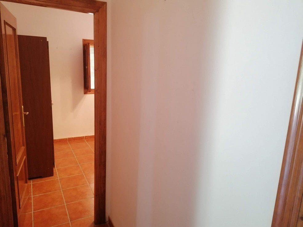 3 chambre Finca/Maison de Campagne à vendre à Baza - 144 000 € (Ref: 9235126)