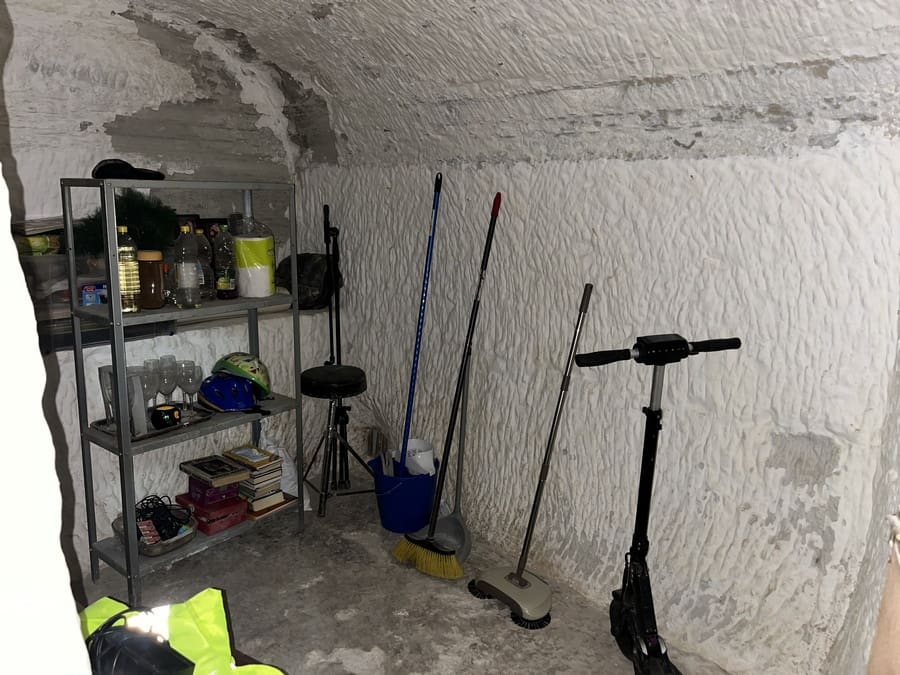 2 soverom Grottehus til salgs i Benamaurel - € 25 000 (Ref: 9241168)