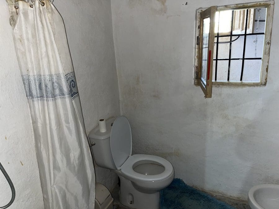 2 soverom Grottehus til salgs i Benamaurel - € 25 000 (Ref: 9241168)