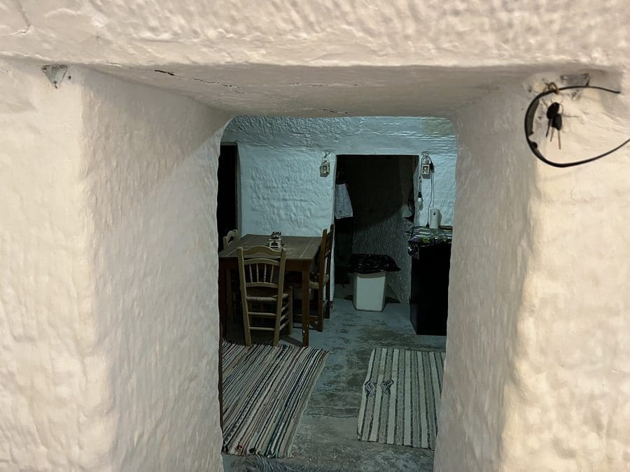 2 soverom Grottehus til salgs i Benamaurel - € 25 000 (Ref: 9241168)