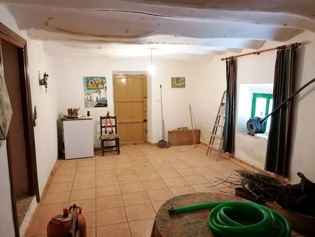 5 chambre Finca/Maison de Campagne à vendre à Jamula, Baza - 59 995 € (Ref: 9251657)