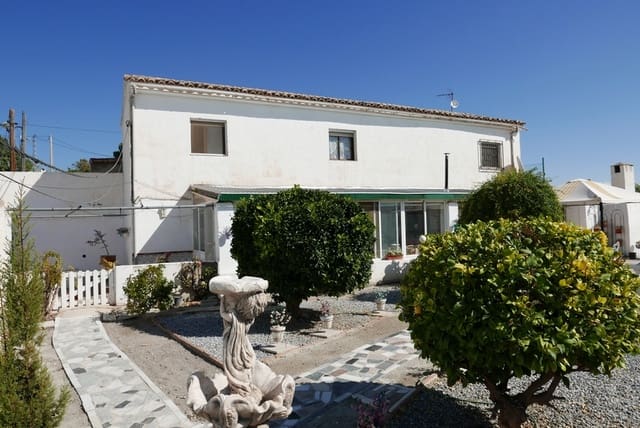 7 soveværelse Byhus til salg i Baza med swimmingpool - € 250.000 (Ref: 9267701)