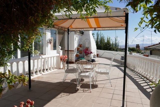 7 chambre Finca/Maison de Campagne à vendre à Baza - 250 000 € (Ref: 9267701)