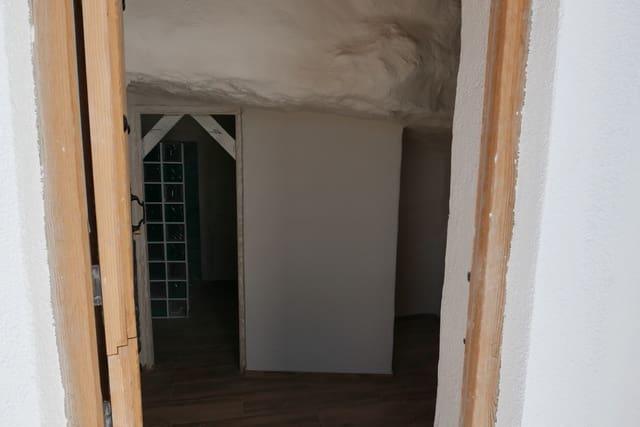 Hulehus til salg i Galera - € 99.000 (Ref: 9275186)