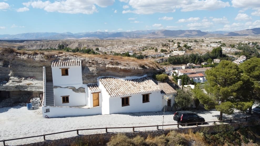 Hulehus til salg i Galera - € 99.000 (Ref: 9275186)