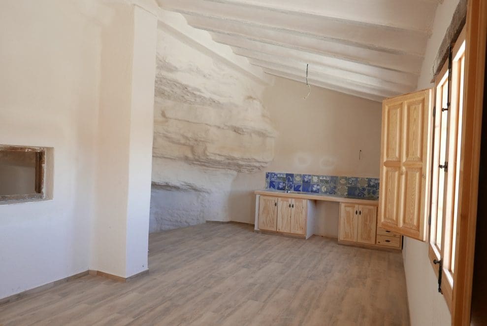 3 soveværelse Hulehus til salg i Galera - € 99.000 (Ref: 9275186)