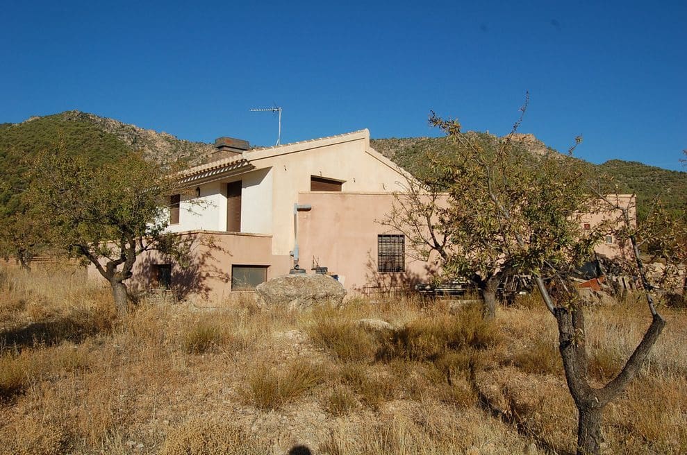 3 soveværelse Finca/Landehus til salg i San Clemente del Guardar - € 138.000 (Ref: 9275187)