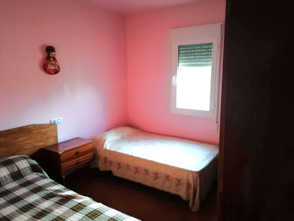 3 bedroom Finca/Country House for sale in Baza - € 155,000 (Ref: 9293281)