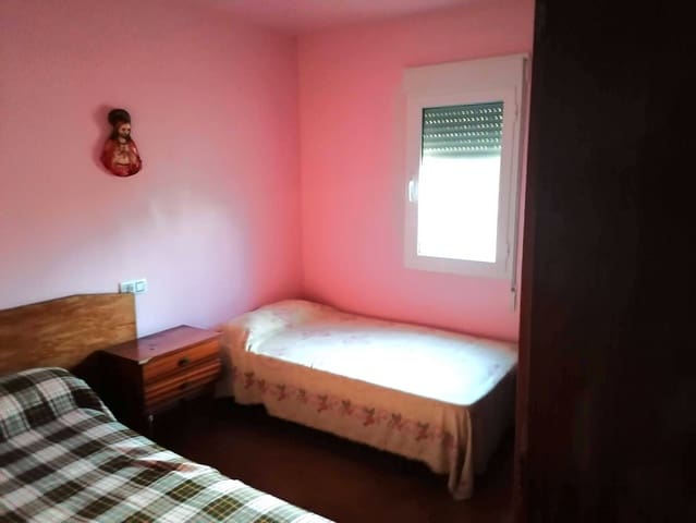 3 sovrum Finca/Hus på landet till salu i Baza - 155 000 € (Ref: 9293281)