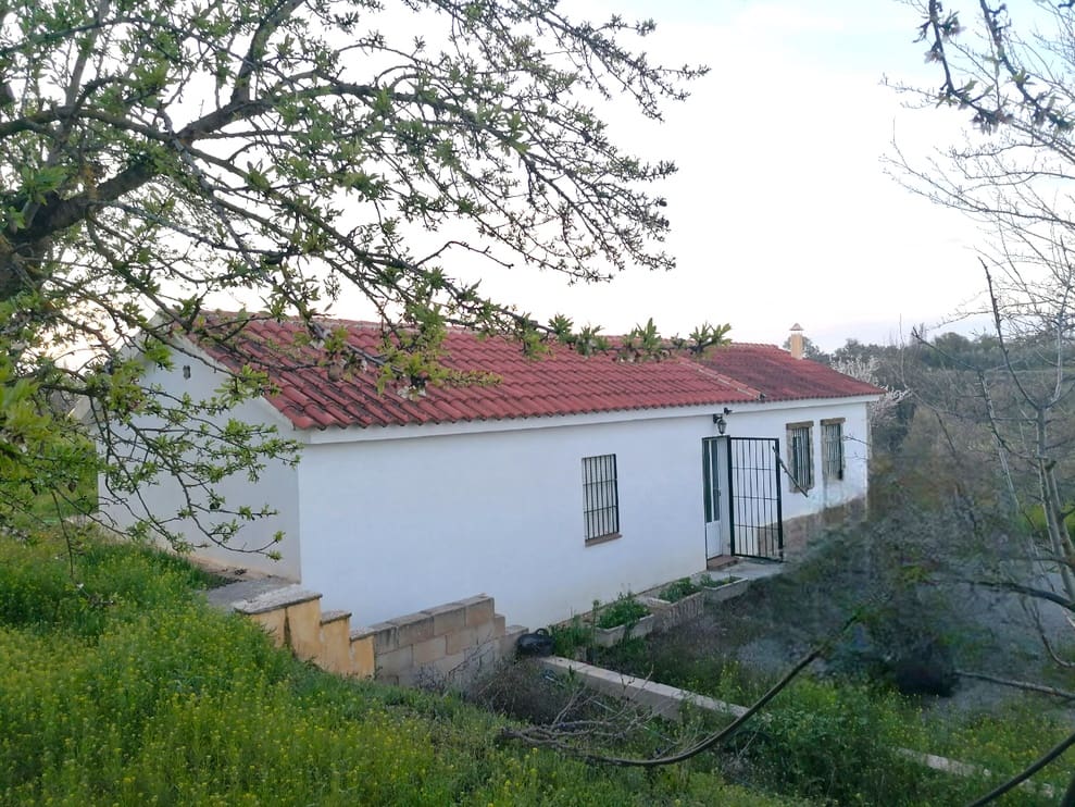 3 bedroom Finca/Country House for sale in Baza - € 155,000 (Ref: 9293281)