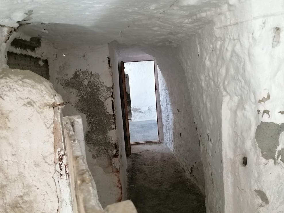 6 soverom Grottehus til salgs i Benamaurel - € 48 000 (Ref: 9293282)