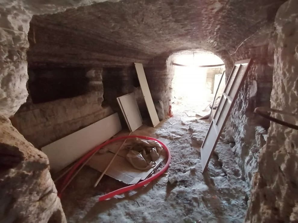 6 soverom Grottehus til salgs i Benamaurel - € 48 000 (Ref: 9293282)