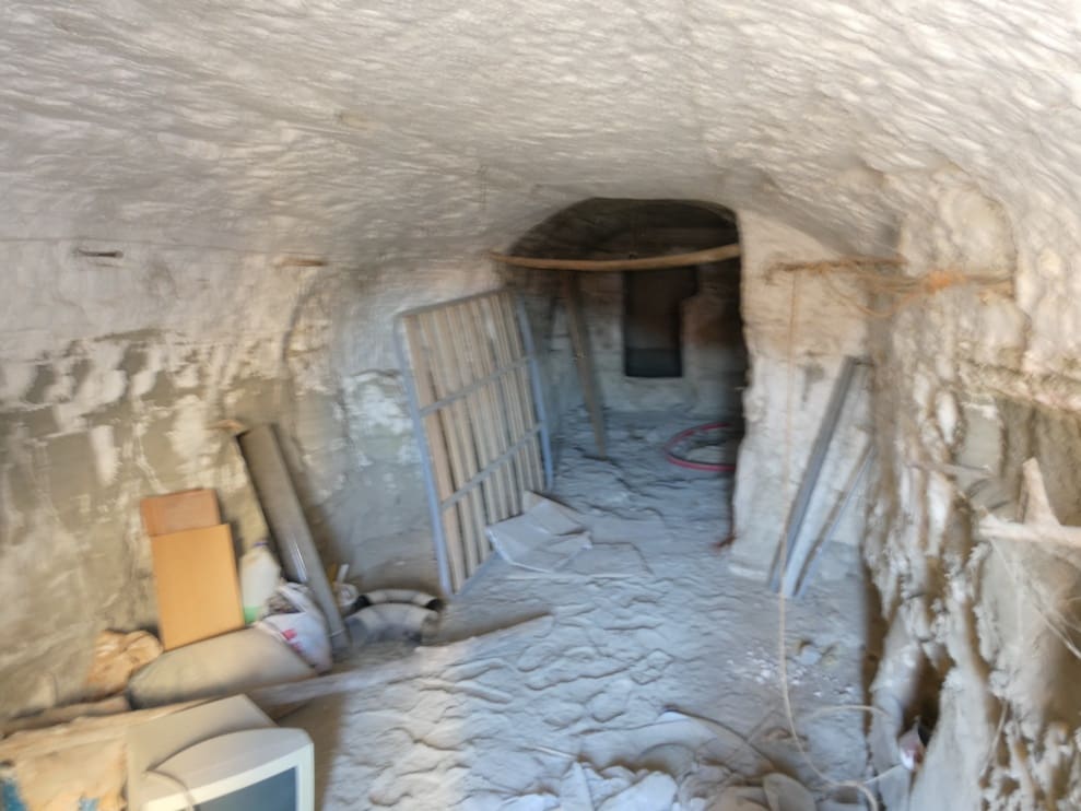 6 soverom Grottehus til salgs i Benamaurel - € 48 000 (Ref: 9293282)