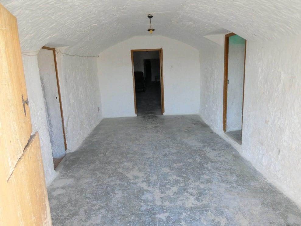 6 soverom Finca/Herregård til salgs i Benamaurel - € 48 000 (Ref: 9293282)