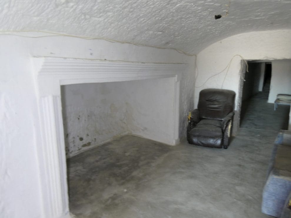 6 soverom Finca/Herregård til salgs i Benamaurel - € 48 000 (Ref: 9293282)