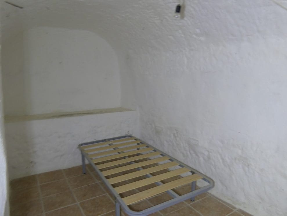 6 soverom Finca/Herregård til salgs i Benamaurel - € 48 000 (Ref: 9293282)