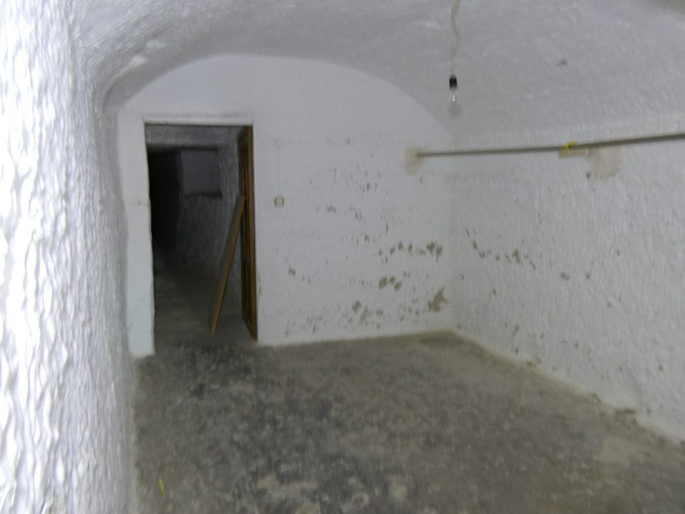 6 soverom Finca/Herregård til salgs i Benamaurel - € 48 000 (Ref: 9293282)