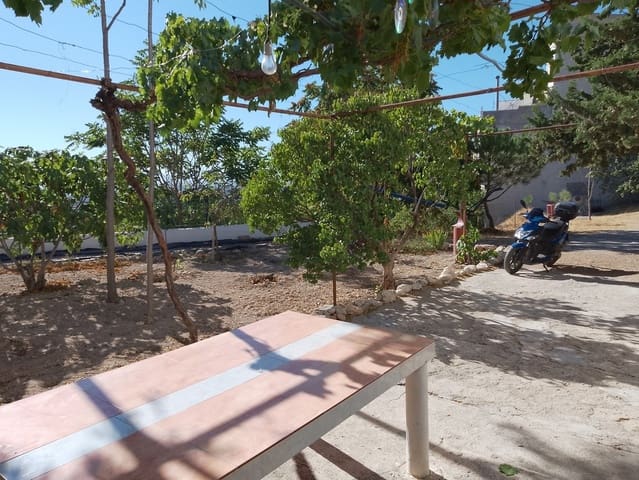 6 soveværelse Byhus til salg i Baza - € 265.000 (Ref: 9293283)