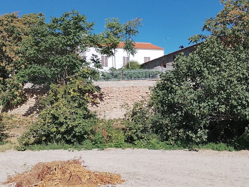 6 soveværelse Byhus til salg i Baza - € 265.000 (Ref: 9293283)