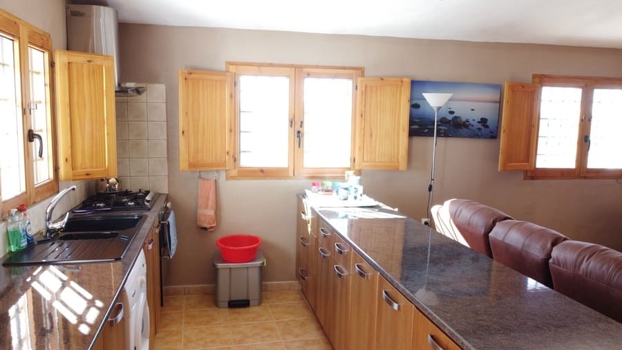 3 soveværelse Hulehus til salg i Galera - € 105.000 (Ref: 9301531)