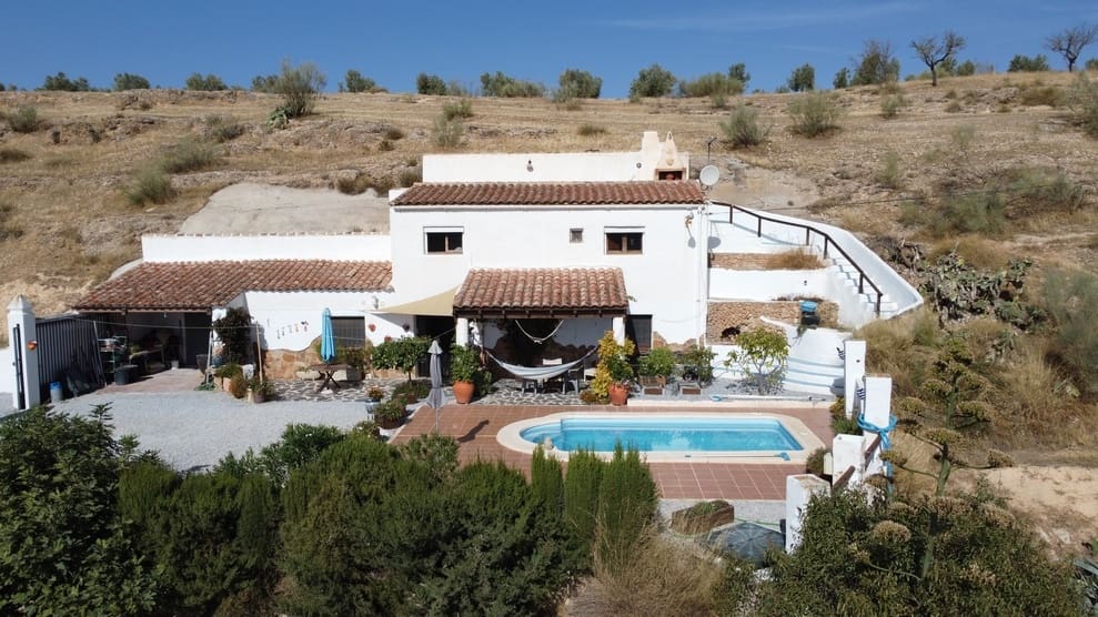 5 soverom Finca/Herregård til salgs i Fontanar med svømmebasseng - € 165 000 (Ref: 9324440)