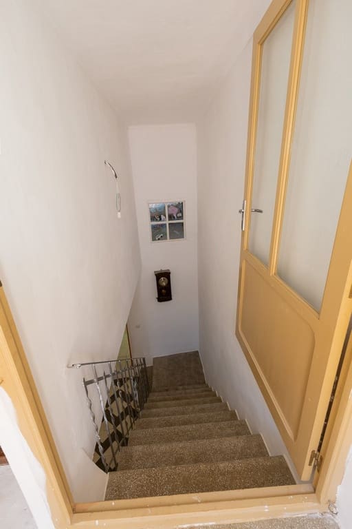 6 soveværelse Byhus til salg i Galera - € 95.000 (Ref: 9331008)