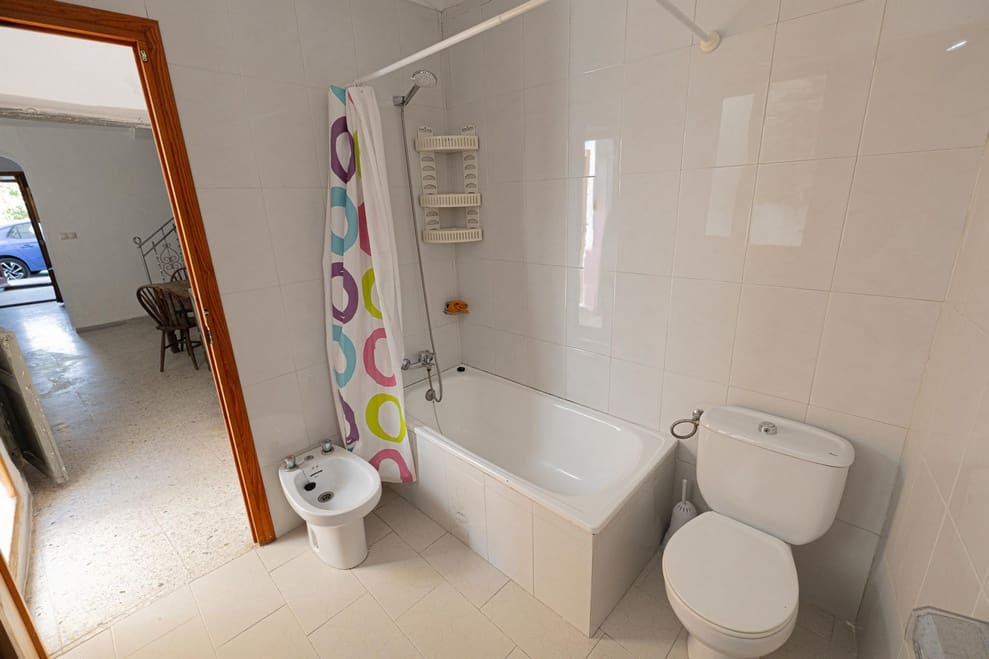 6 soveværelse Byhus til salg i Galera - € 95.000 (Ref: 9331008)