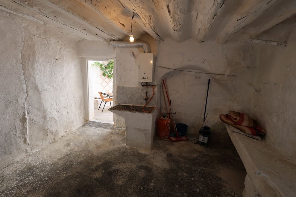 6 soveværelse Byhus til salg i Galera - € 95.000 (Ref: 9331008)