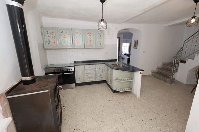 6 makuuhuone Omakotitalo myytävänä paikassa Galera - 95 000 € (Ref: 9331008)