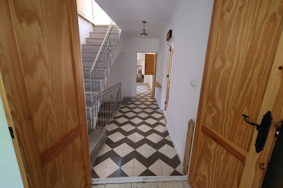 6 soverom Hus til salgs i Galera - € 95 000 (Ref: 9331008)