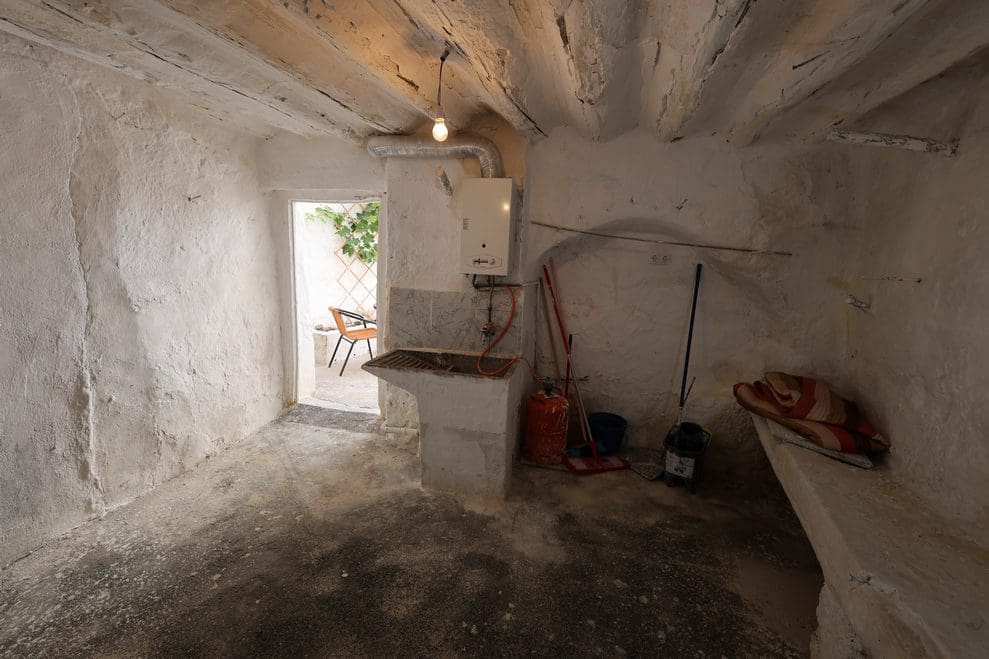 6 soverom Hus til salgs i Galera - € 95 000 (Ref: 9331008)