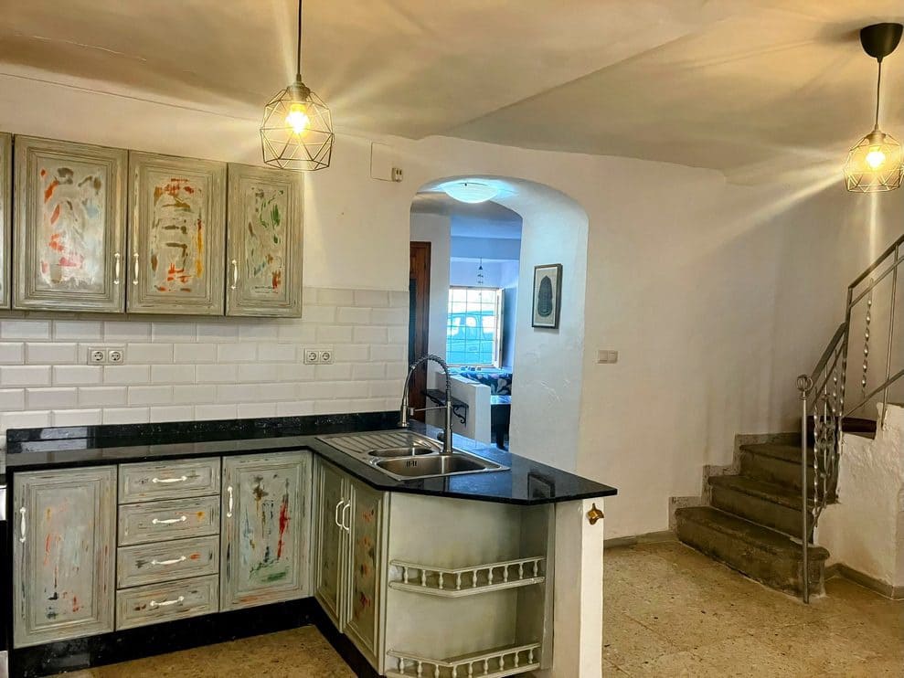 6 soverom Hus til salgs i Galera - € 95 000 (Ref: 9331008)