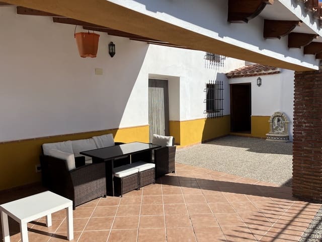 3 soveværelse Finca/Landehus til salg i Castril - € 135.000 (Ref: 9357362)