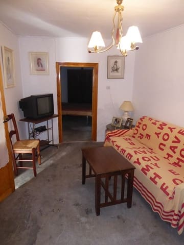 4 soveværelse Hulehus til salg i Benamaurel - € 66.000 (Ref: 9369116)