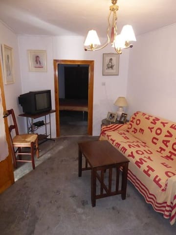 4 makuuhuone Luolatalo myytävänä paikassa Benamaurel - 66 000 € (Ref: 9369116)