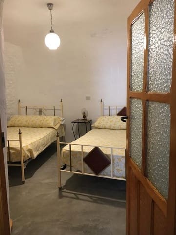 4 makuuhuone Luolatalo myytävänä paikassa Benamaurel - 66 000 € (Ref: 9369116)