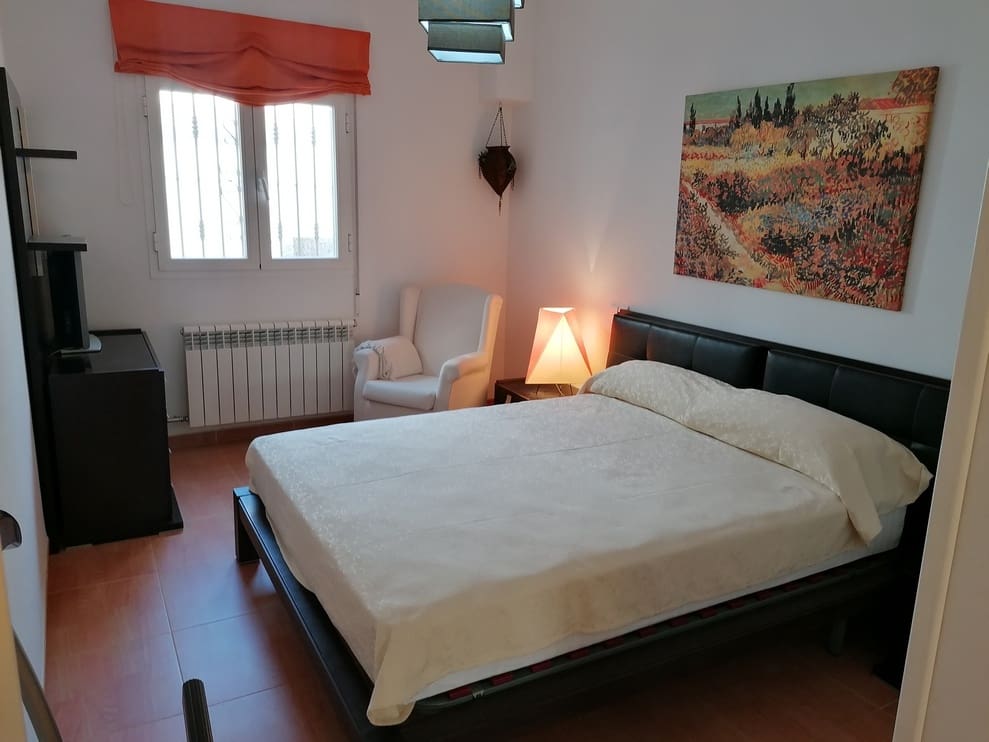 6 soveværelse Byhus til salg i Baza - € 315.000 (Ref: 9372263)