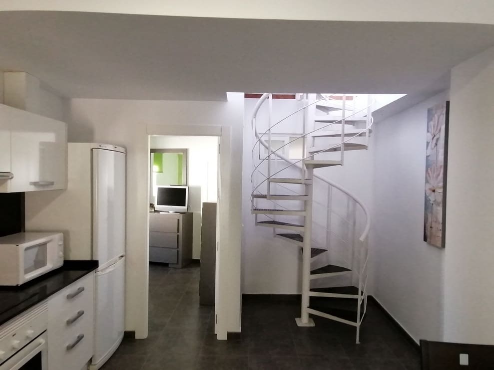 6 soveværelse Byhus til salg i Baza - € 315.000 (Ref: 9372263)