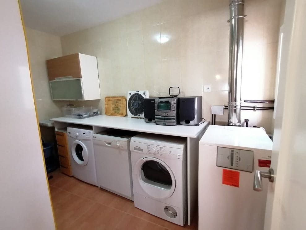 6 slaapkamer Huis te koop in Baza - € 315.000 (Ref: 9372263)