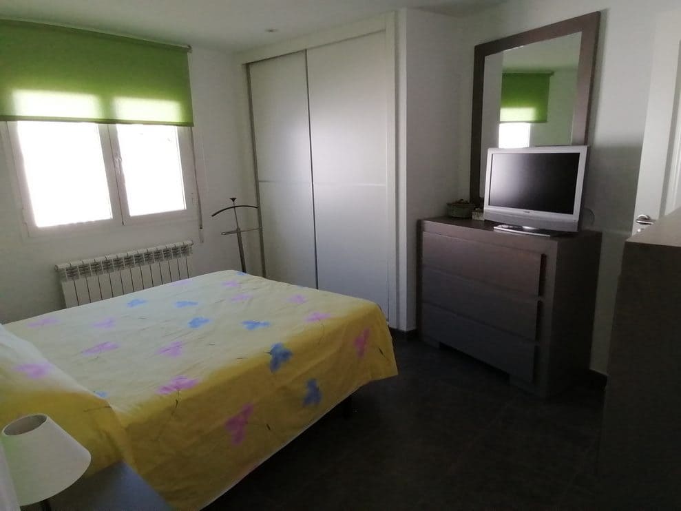 6 slaapkamer Huis te koop in Baza - € 315.000 (Ref: 9372263)