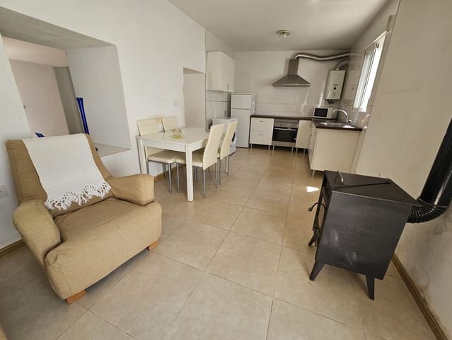 1 soveværelse Byhus til salg i Las Vertientes, Cúllar - € 54.000 (Ref: 9382003)