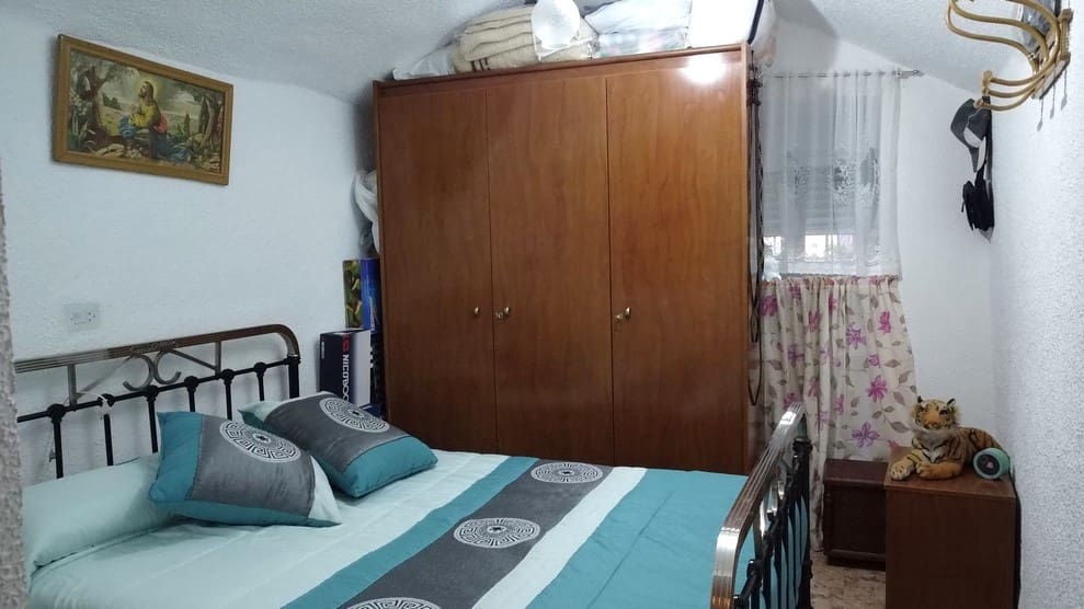 3 chambre Maison Troglodyte à vendre à Bacor - 68 000 € (Ref: 9384910)