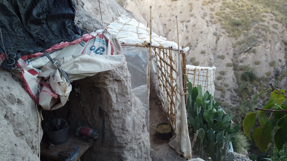 3 chambre Maison Troglodyte à vendre à Bacor - 68 000 € (Ref: 9384910)