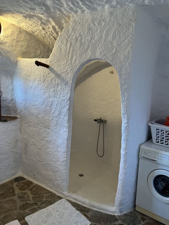 3 bedroom Cave House for sale in Carramaiza - € 105,000 (Ref: 9396833)