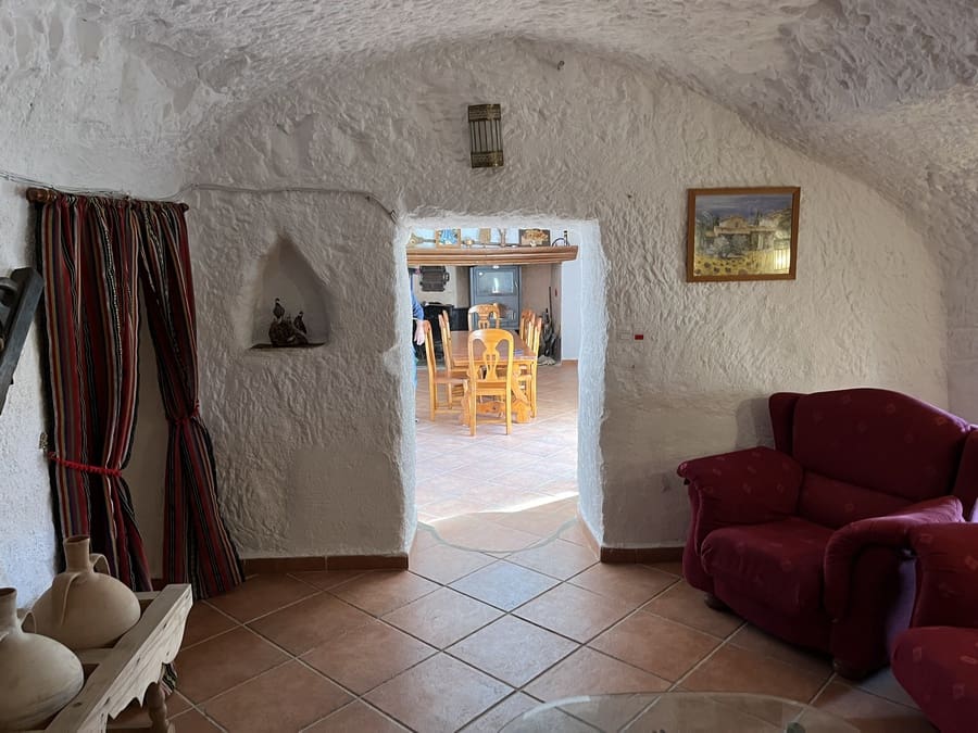 3 bedroom Cave House for sale in Carramaiza - € 105,000 (Ref: 9396833)