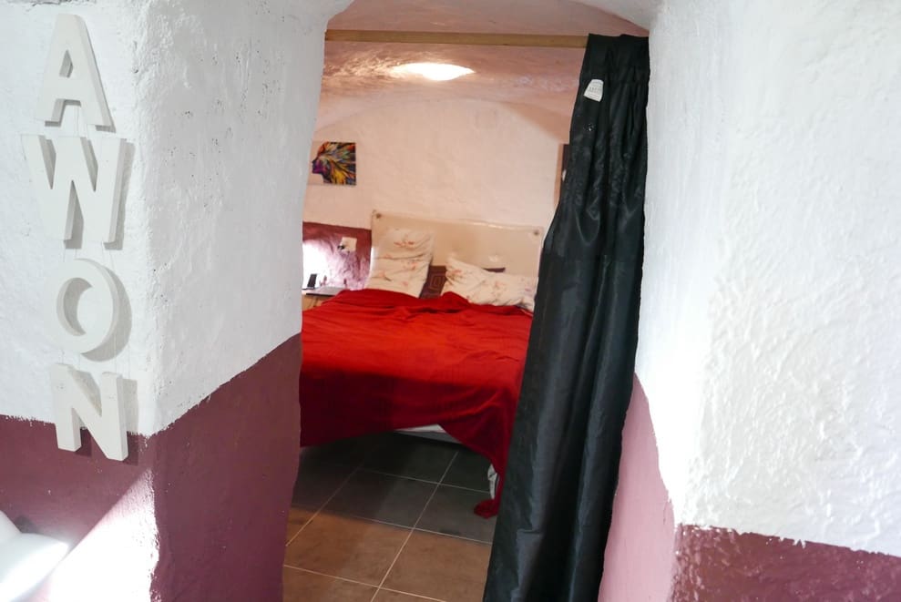 2 soveværelse Hulehus til salg i Baza - € 38.000 (Ref: 9400260)