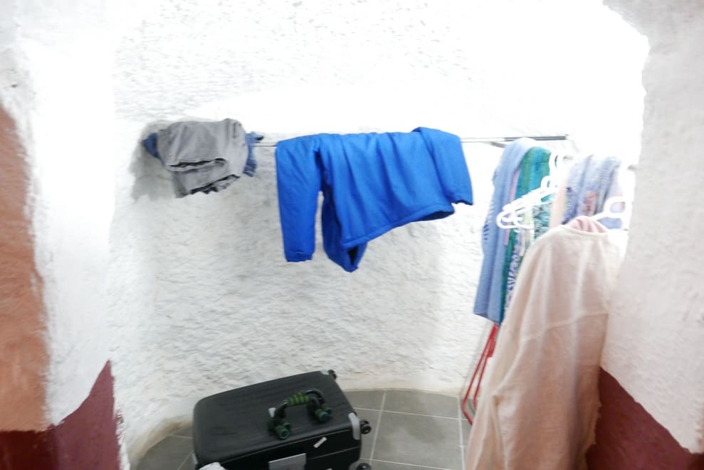 2 soveværelse Hulehus til salg i Baza - € 38.000 (Ref: 9400260)