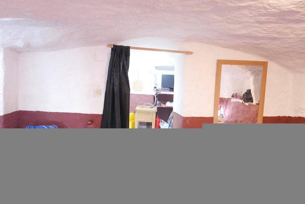 2 soveværelse Hulehus til salg i Baza - € 38.000 (Ref: 9400260)