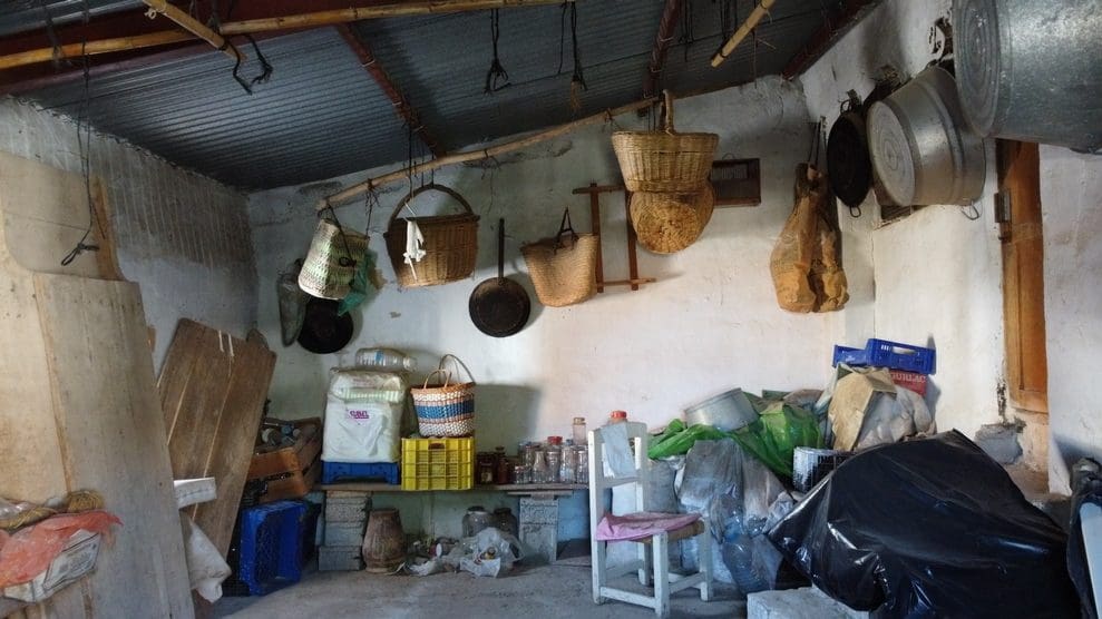 4 bedroom Finca/Country House for sale in Cuevas del Campo - € 56,000 (Ref: 9475577)